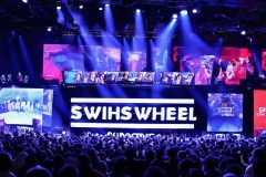 S15瑞士轮第四日TOP5操作盘点：LPL赛区稳健发挥，LCK强队高光操作领衔电竞精彩集锦